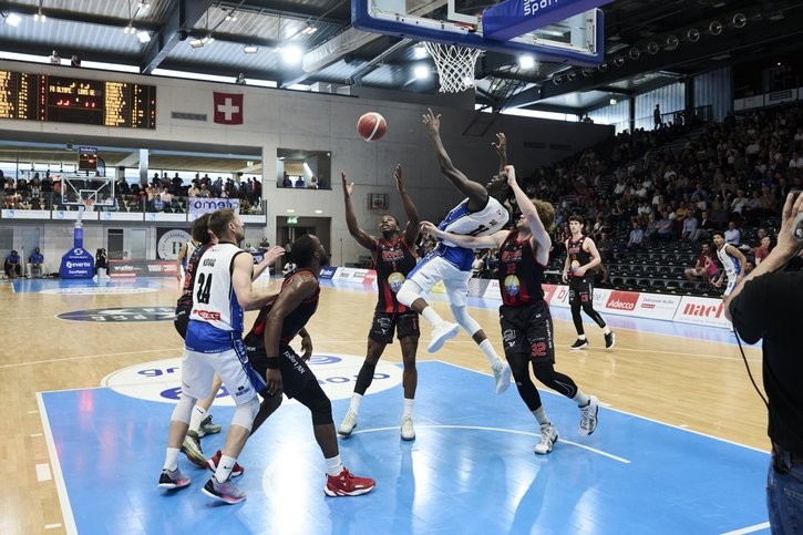 Basketball: Un Fribourg Olympic expéditif mais pas euphorique