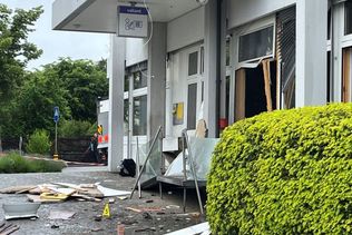 Des voleurs attaquent à l'explosif un bancomat à Laufon